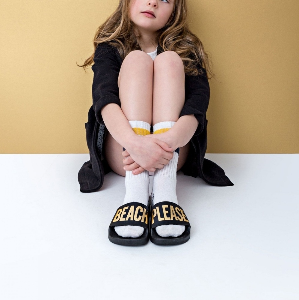 Beach army Flat slice sandals by the white brand